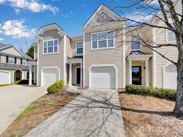 11722 Prideland Court, Charlotte, NC 28273