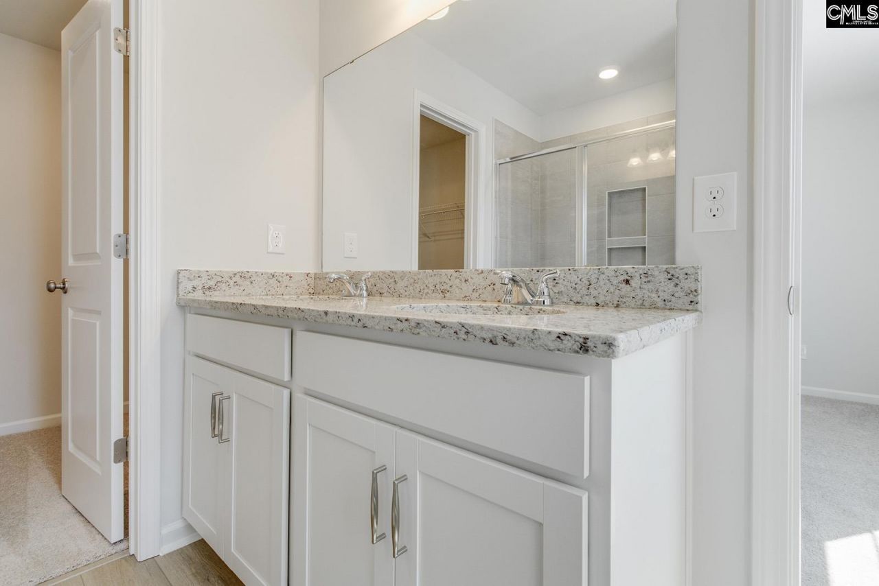 3049 Harboview Drive Photo 20