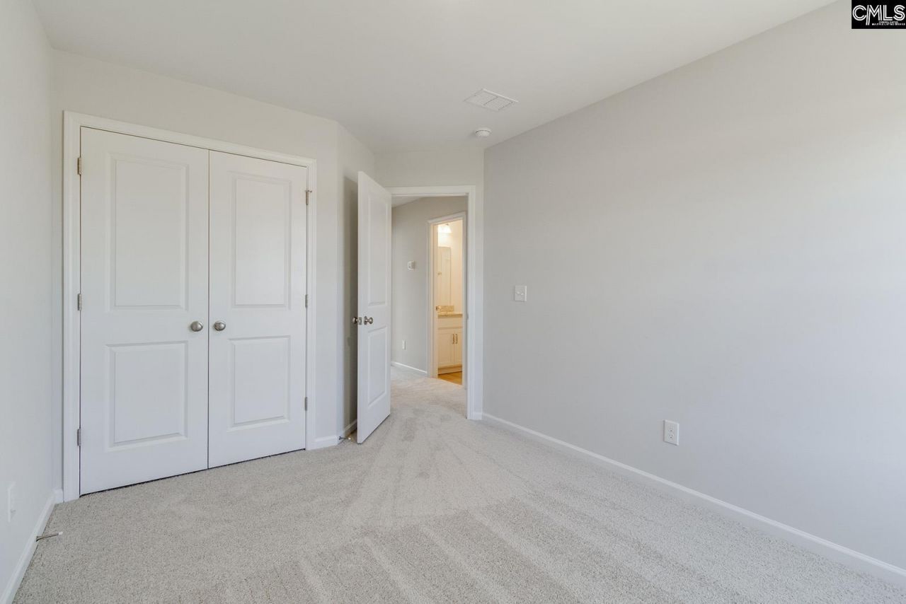 3049 Harboview Drive Photo 24