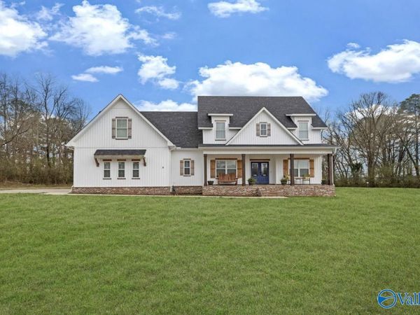 11078 Douglas Drive, Athens, AL 35611