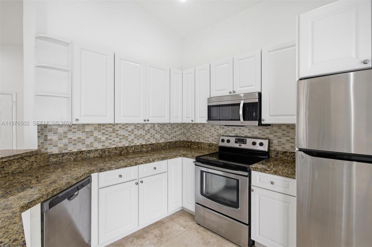 922 Falling Water Rd, Unit 922, Weston, FL 33326 Photo