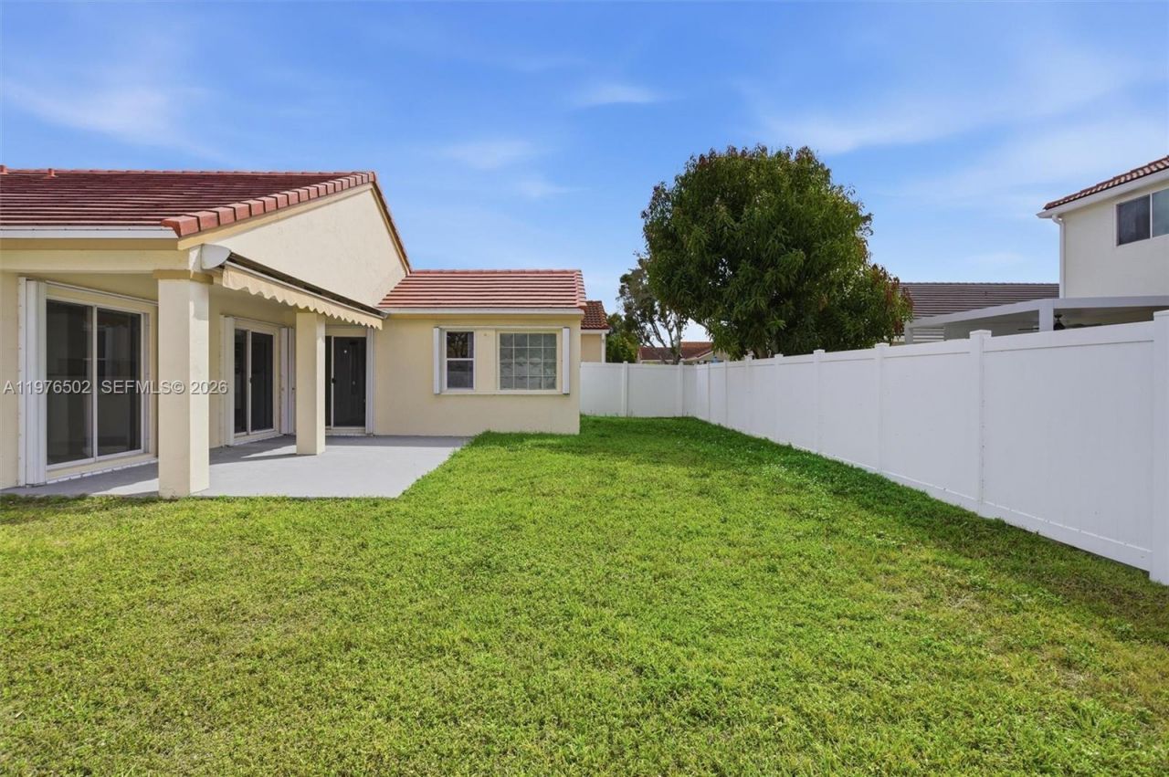 922 Falling Water Rd, Unit 922, Weston, FL 33326 Photo