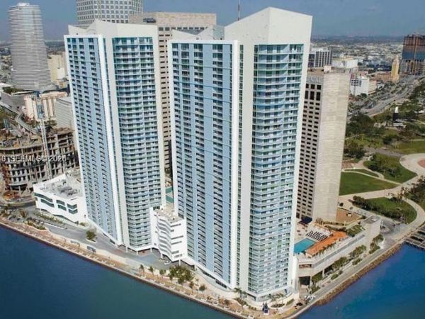 325 S Biscayne Blvd , Unit 2415, Miami, FL 33131