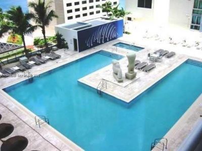 325 S Biscayne Blvd , Unit 2415, Miami, FL 33131 Photo