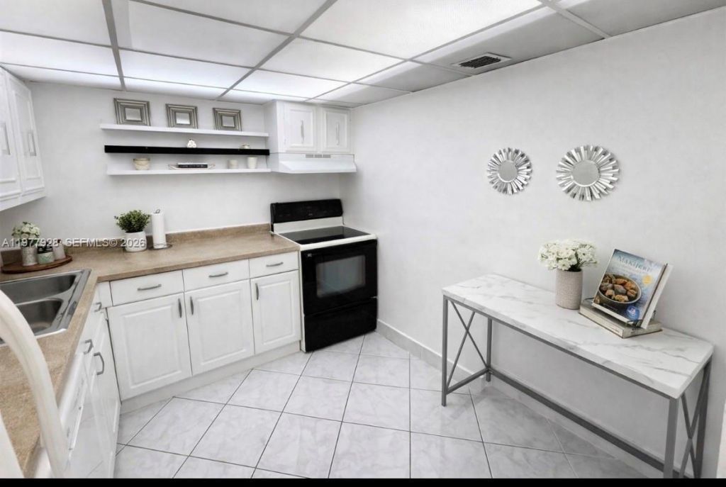 2101 Atlantic Shores Blvd, Unit 108, Hallandale Beach, FL 33009 Photo