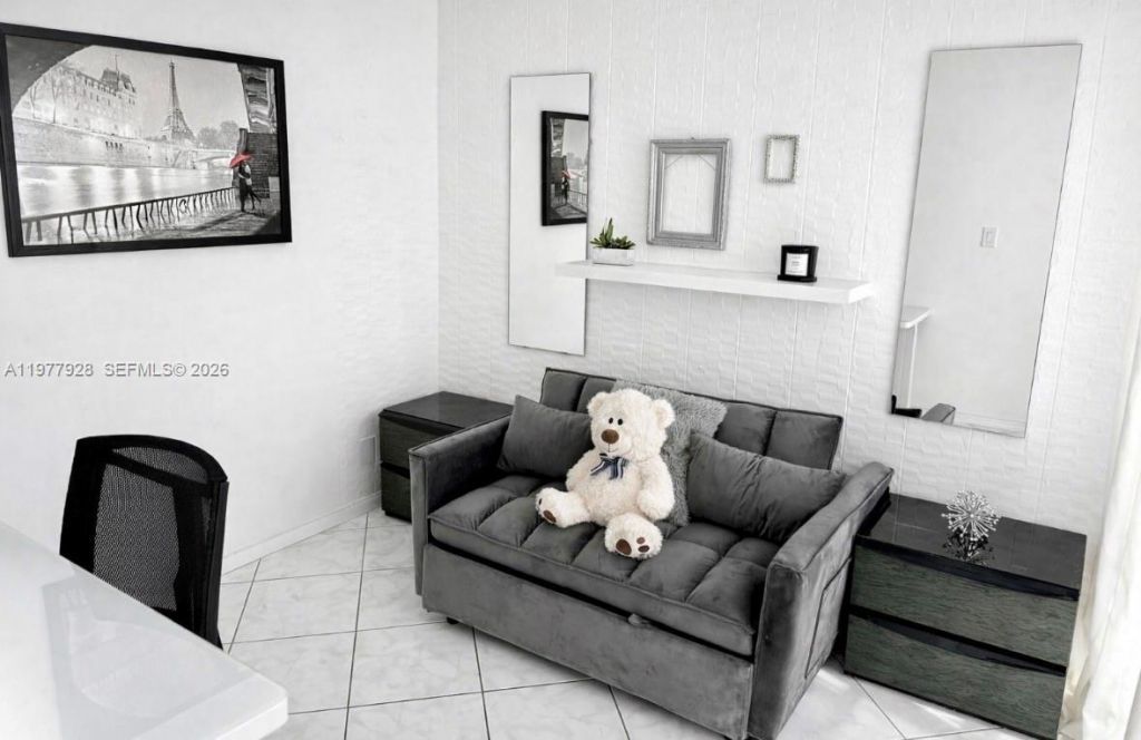 2101 Atlantic Shores Blvd, Unit 108, Hallandale Beach, FL 33009 Photo