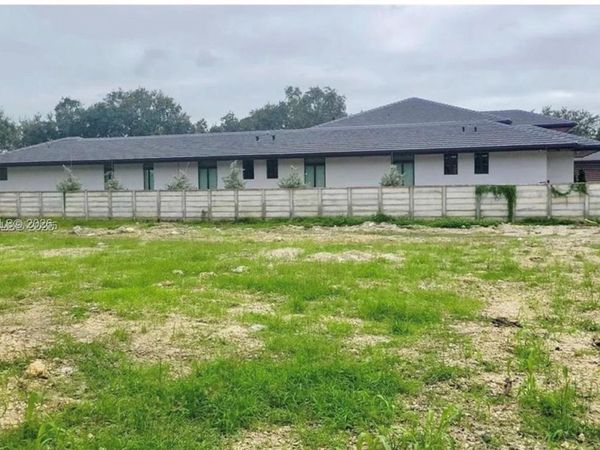 7775 SW 122nd Ave, Miami, FL 33183