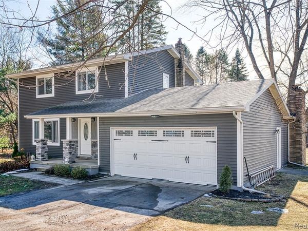 5193 Owen Road, Fenton Twp, MI 48451