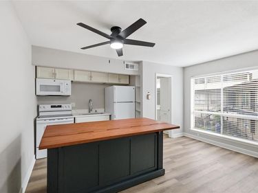 5000 Bowser Avenue, Unit 214, Dallas, TX 75209