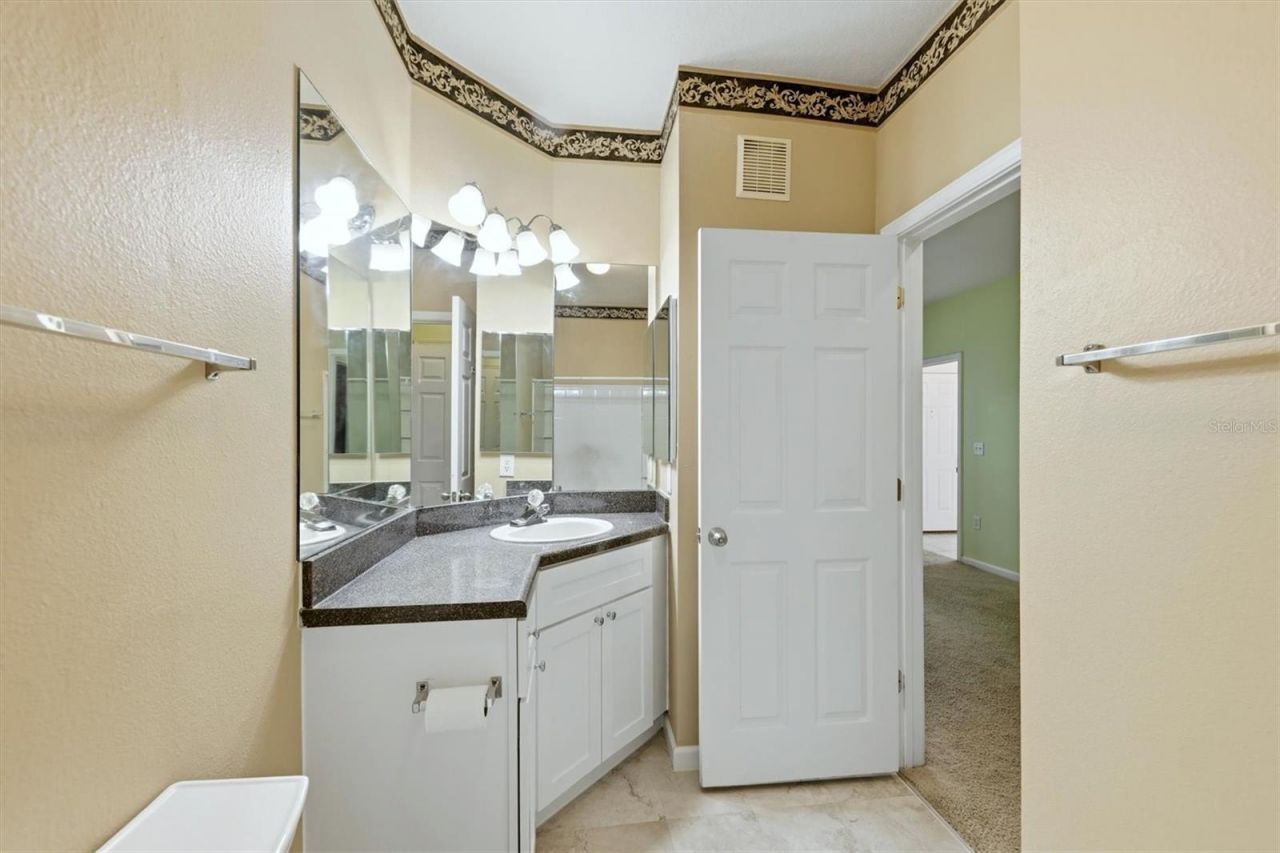 4802 51st Street W, Unit 1703, Bradenton, FL 34210 Photo