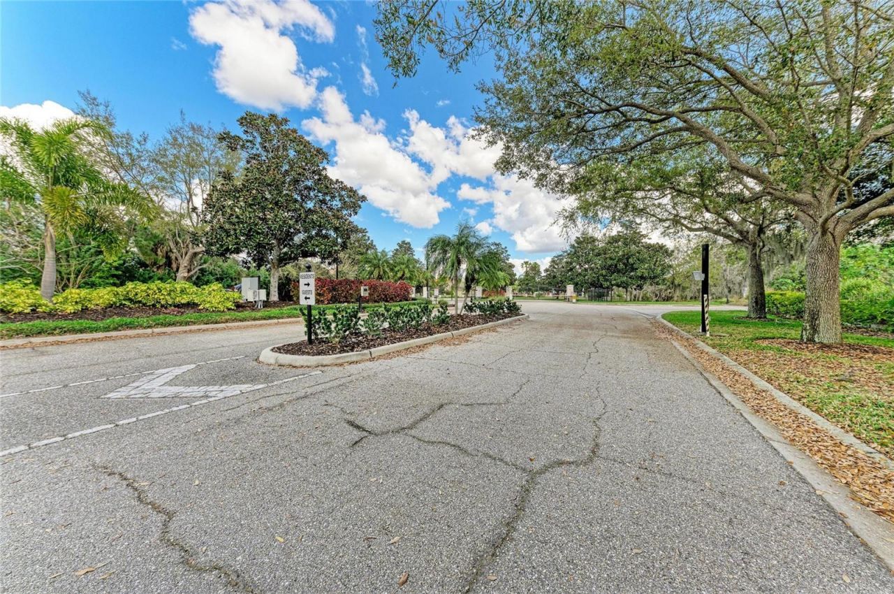 8160 Villa Grande Ct , Sarasota, FL 34243 Photo