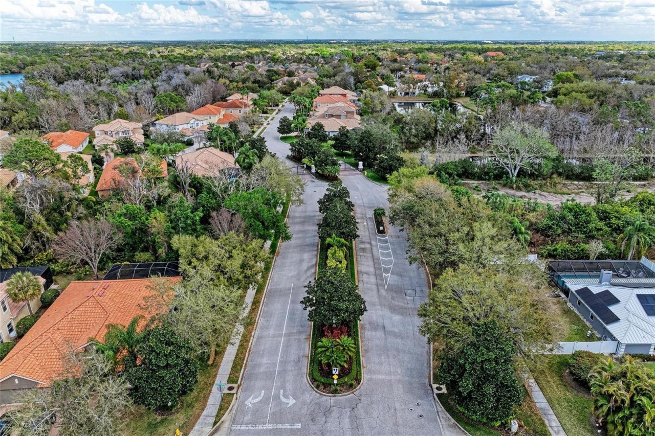 8160 Villa Grande Ct, Sarasota, FL 34243 Photo