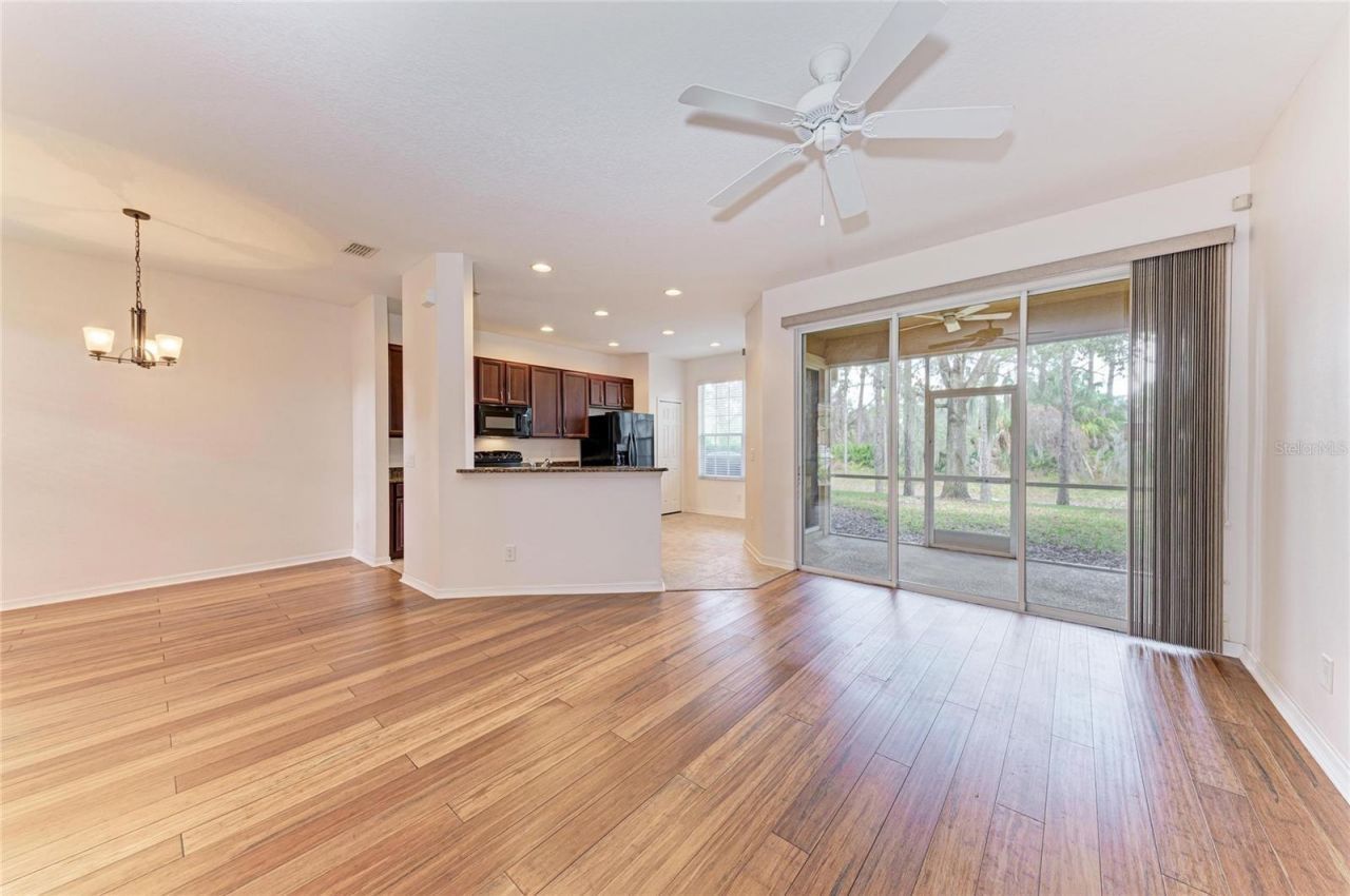 8160 Villa Grande Ct, Sarasota, FL 34243 Photo