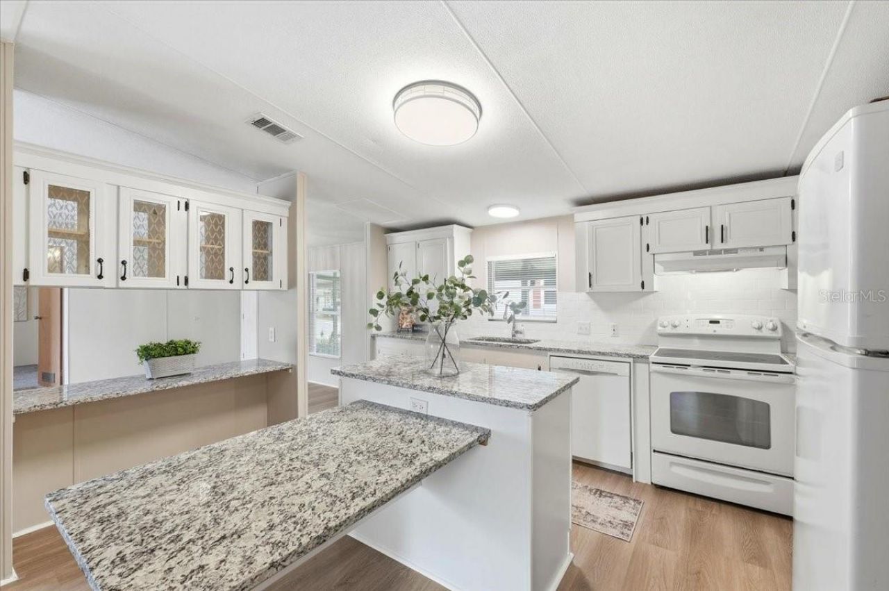 436 Oak Ridge W , Lakeland, FL 33801 Photo