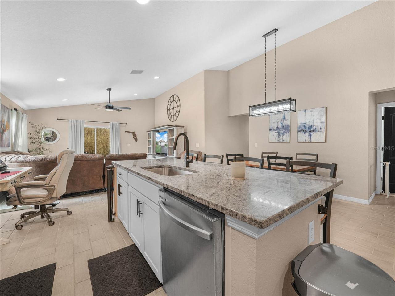 266 S Lake Avenue, Frostproof, FL 33843 Photo