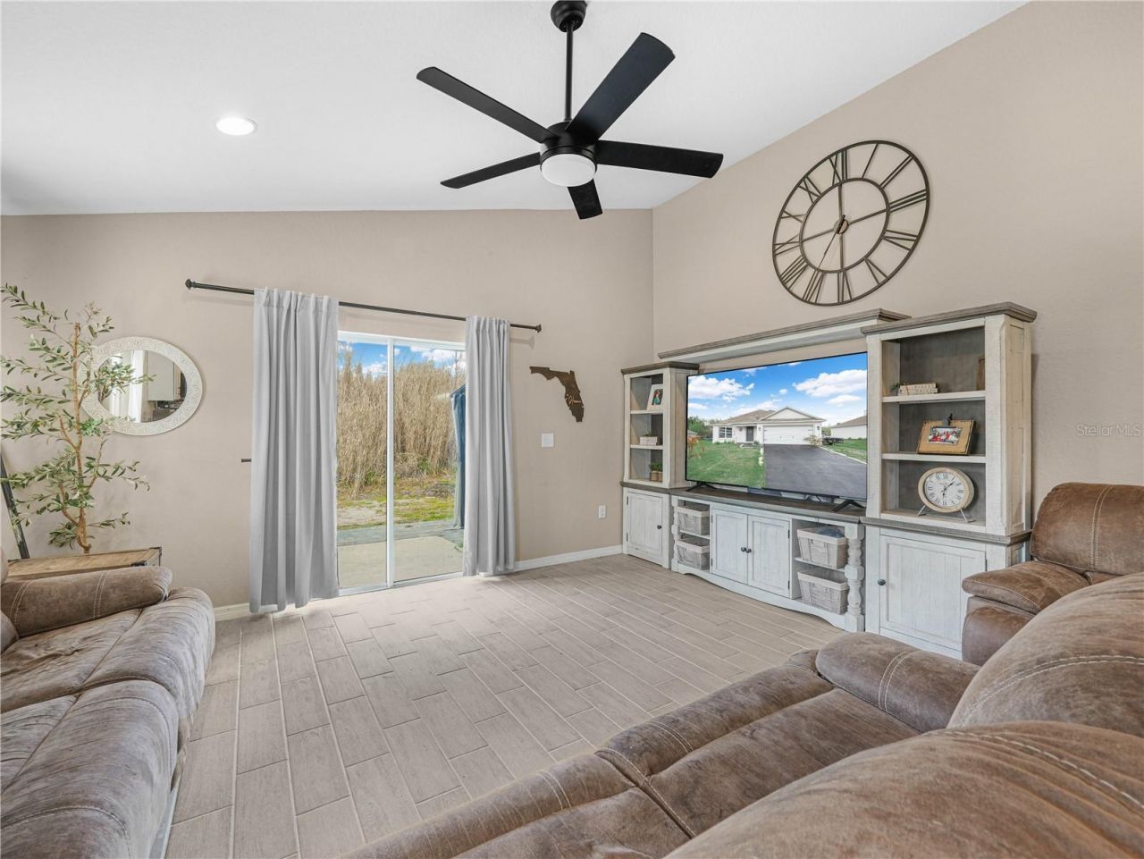 266 S Lake Avenue, Frostproof, FL 33843 Photo