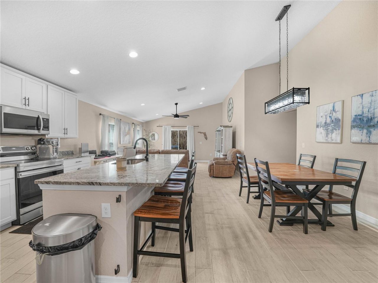 266 S Lake Avenue, Frostproof, FL 33843 Photo