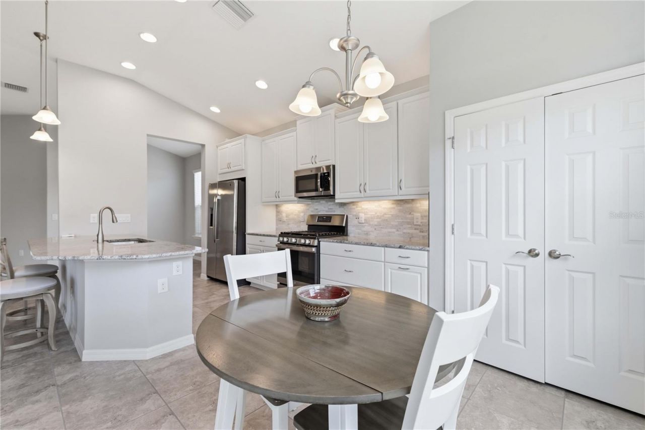 10441 Macfarlane Place, Palmetto, FL 34221 Photo