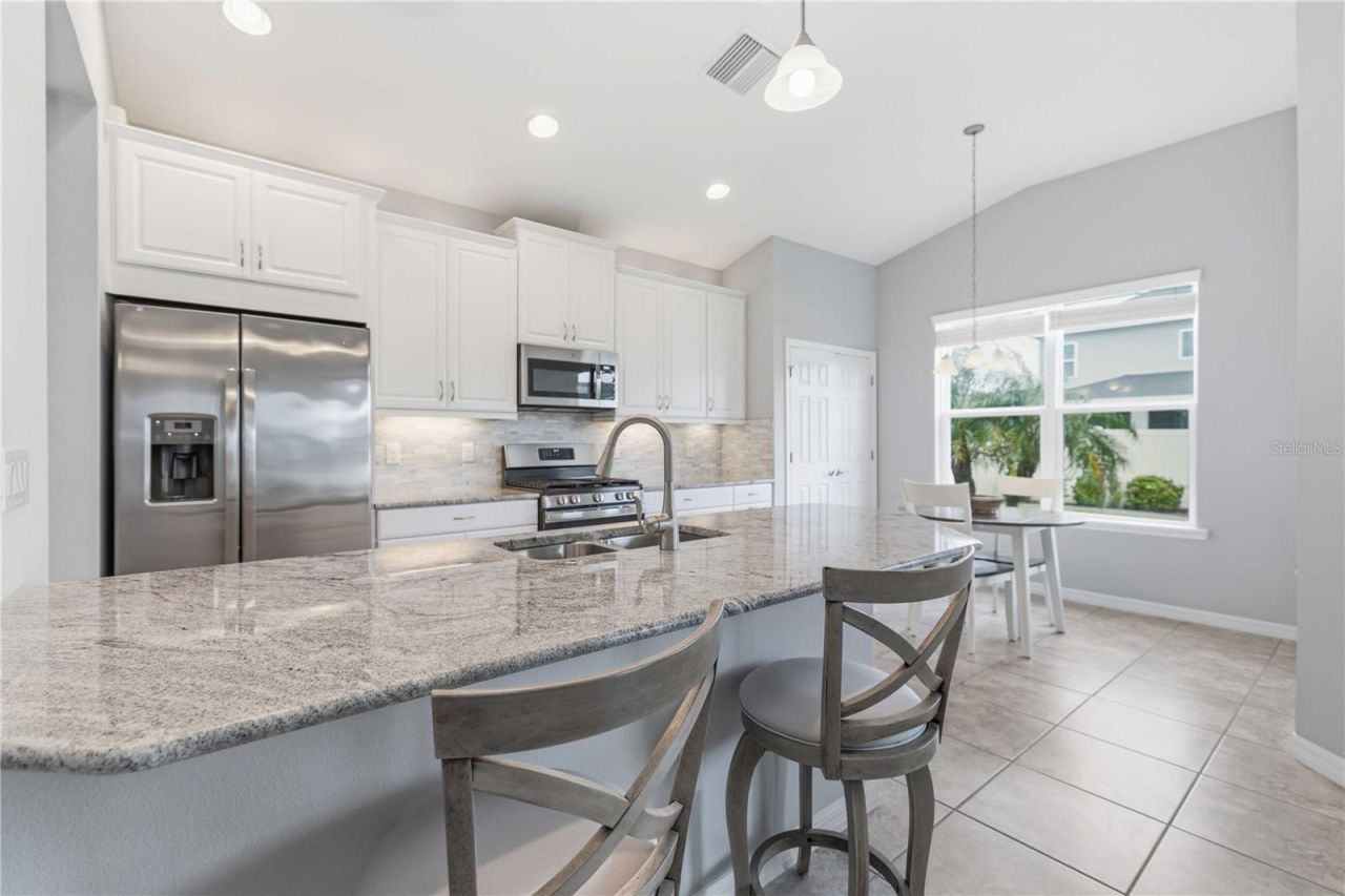 10441 Macfarlane Place, Palmetto, FL 34221 Photo