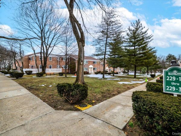 22930 Kingsbury Avenue , Unit upper, Oakland Gardens, NY 11364