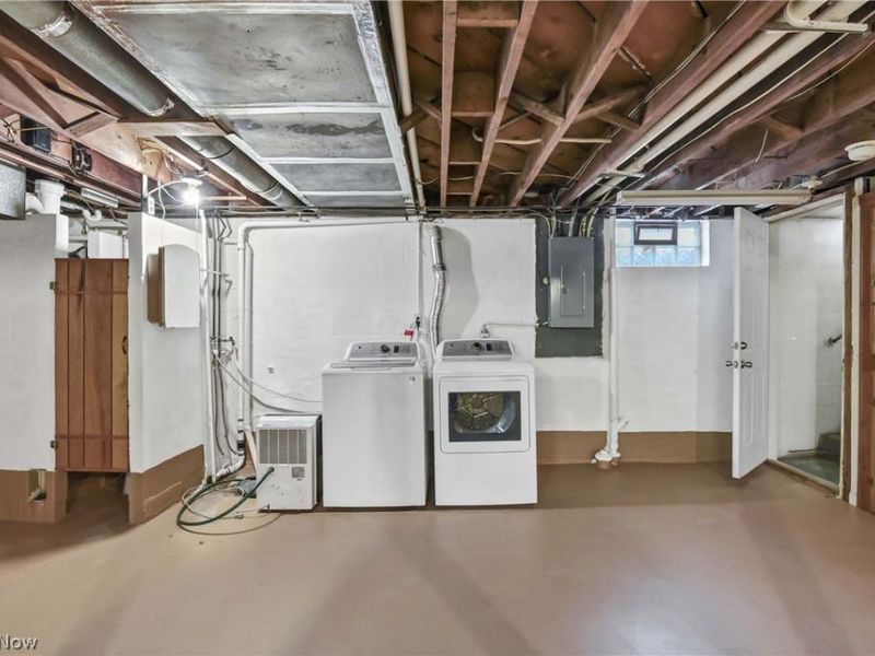 2481 N Haven Boulevard, Cuyahoga Falls, OH 44223 Photo 24