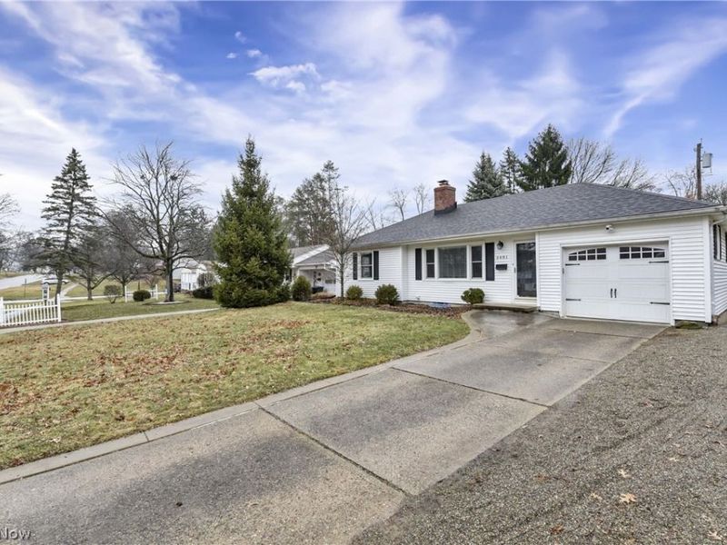 2481 N Haven Boulevard, Cuyahoga Falls, OH 44223 Photo 3