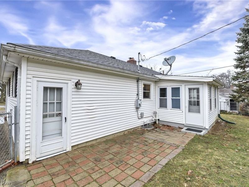 2481 N Haven Boulevard, Cuyahoga Falls, OH 44223 Photo 32