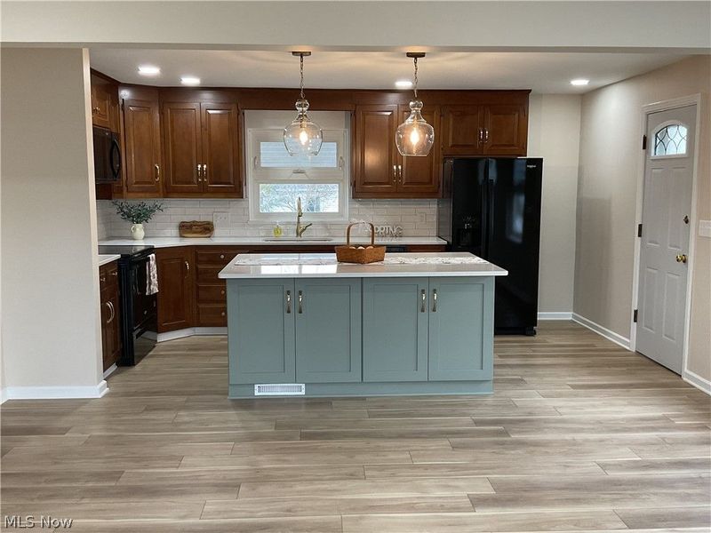 1127 Valleyview Avenue SW, Canton, OH 44710 Photo 6