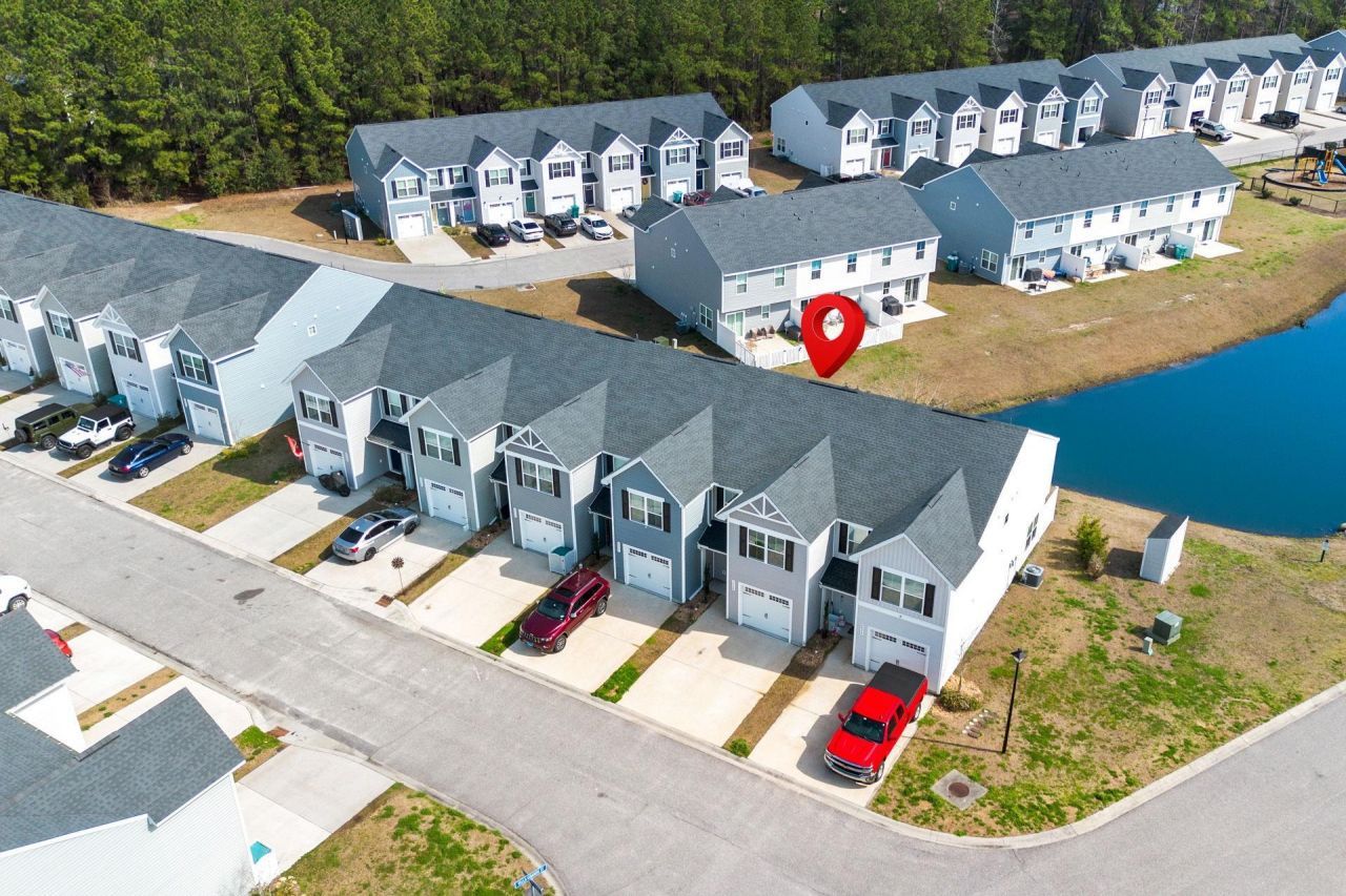 400 El Camino Dr. Photo 13