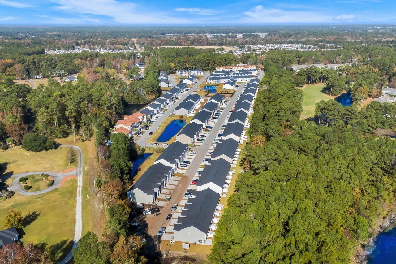 400 El Camino Dr. Photo 14