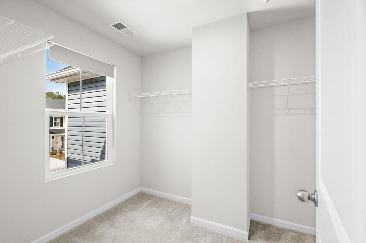 400 El Camino Dr. Photo 19