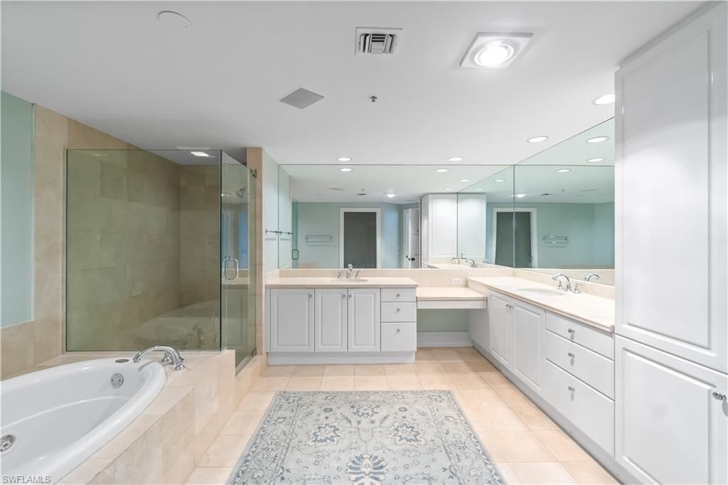 3971 Gulf Shore Blvd N, Unit 803, Naples, FL 34103 Photo