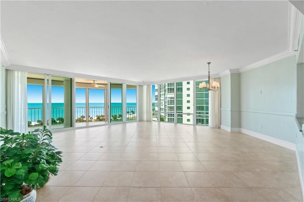 3971 Gulf Shore Blvd N, Unit 803, Naples, FL 34103 Photo