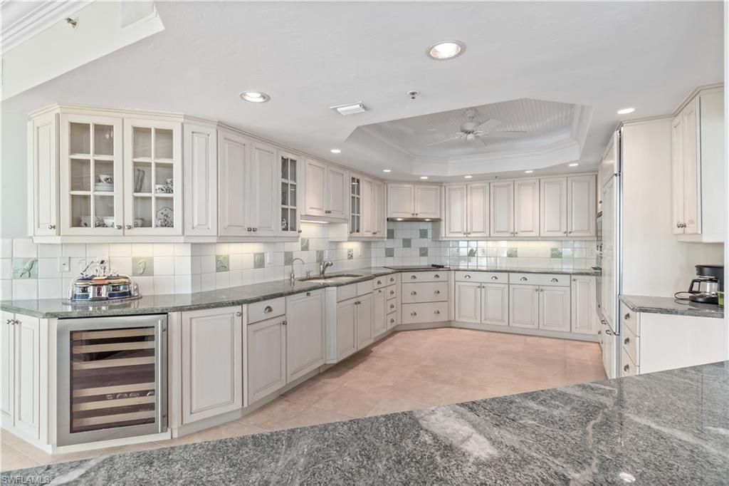 3971 Gulf Shore Blvd N, Unit 803, Naples, FL 34103 Photo