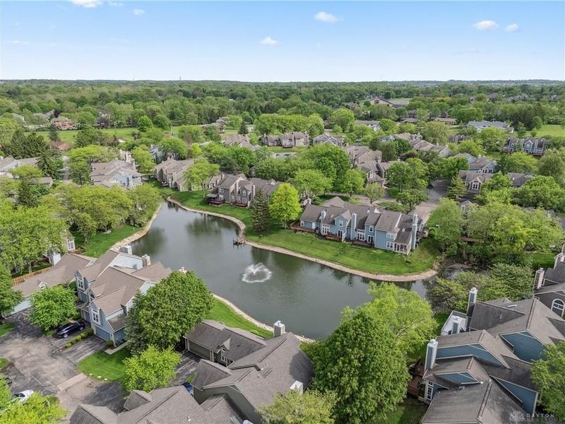 108 Nantucket, Dayton, OH 45458 Photo 3