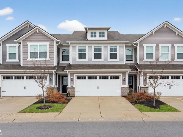 9847 Kenwood Street, Avon, IN 46123