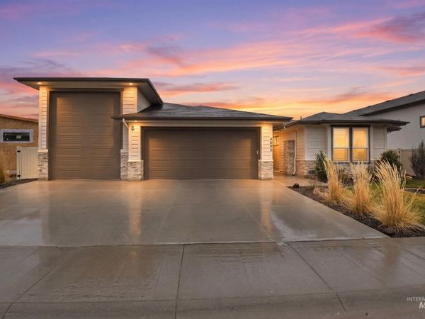 4640 N Mckinley Park, Meridian, ID 83646