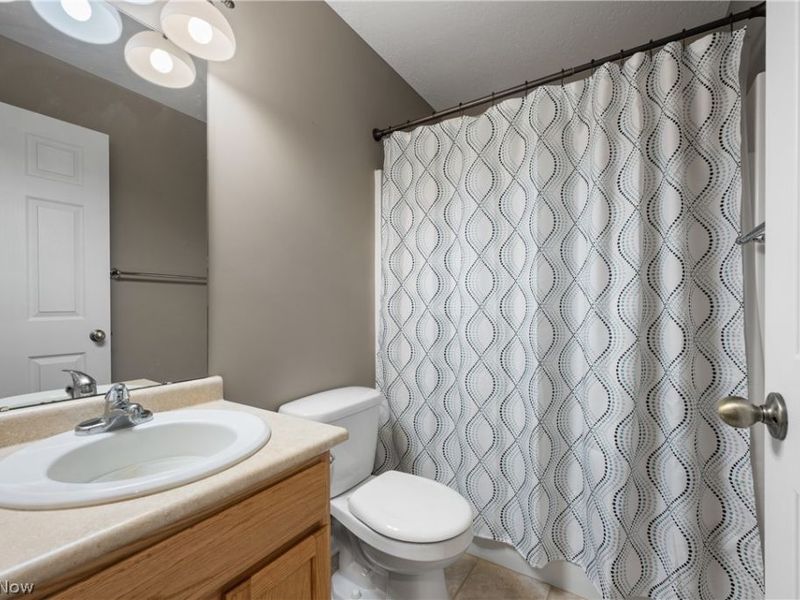 1458 Chesapeake Avenue, Louisville, OH 44641 Photo 22