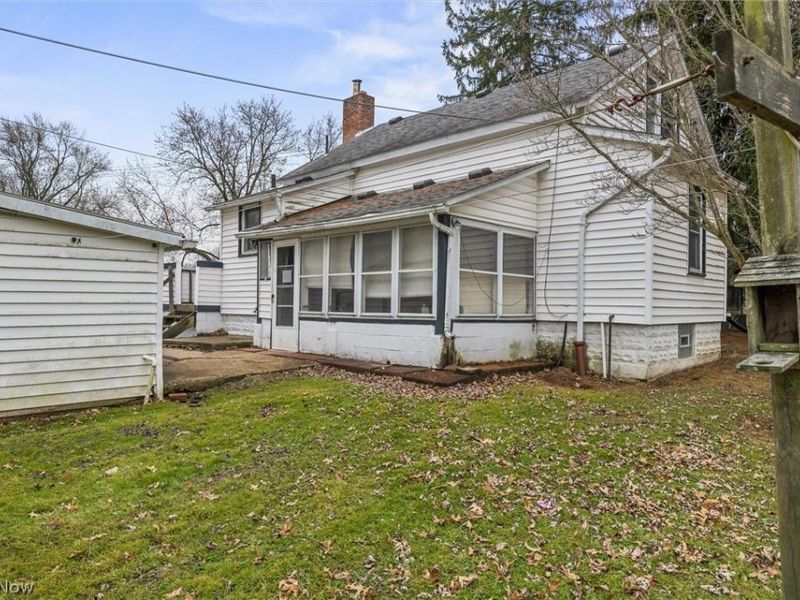 9687 South Avenue, Poland, OH 44514 Photo 5