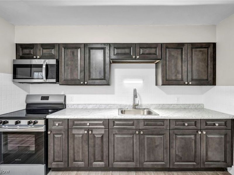 4882 Belle Meadow Road, Mentor, OH 44060 Photo 3