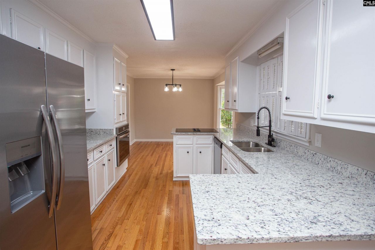 25 Gazebo Court Photo 13