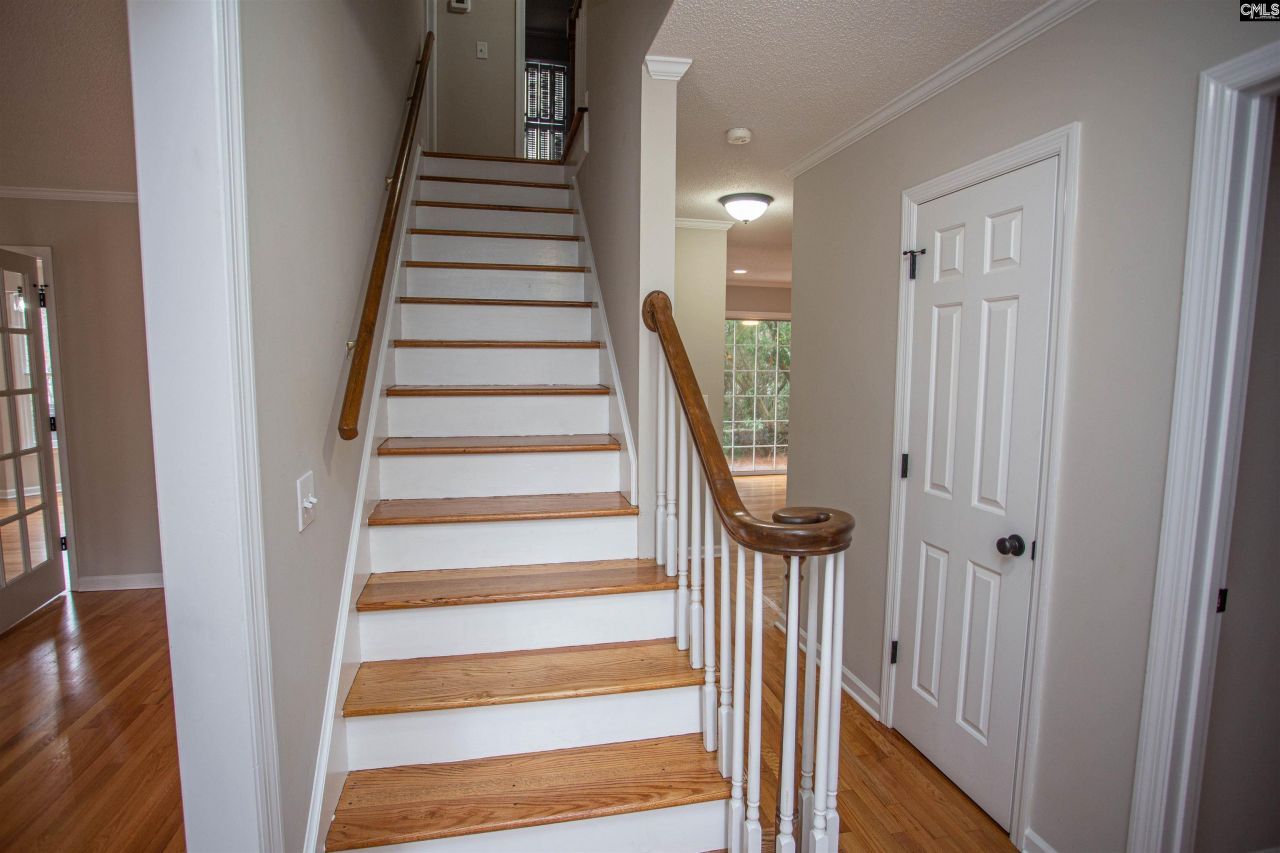 25 Gazebo Court Photo 32