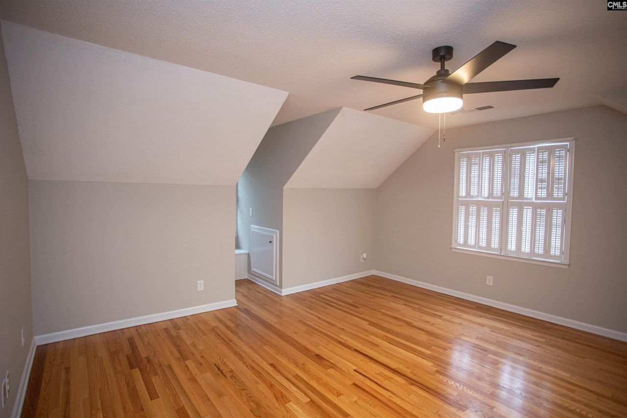 25 Gazebo Court Photo 33