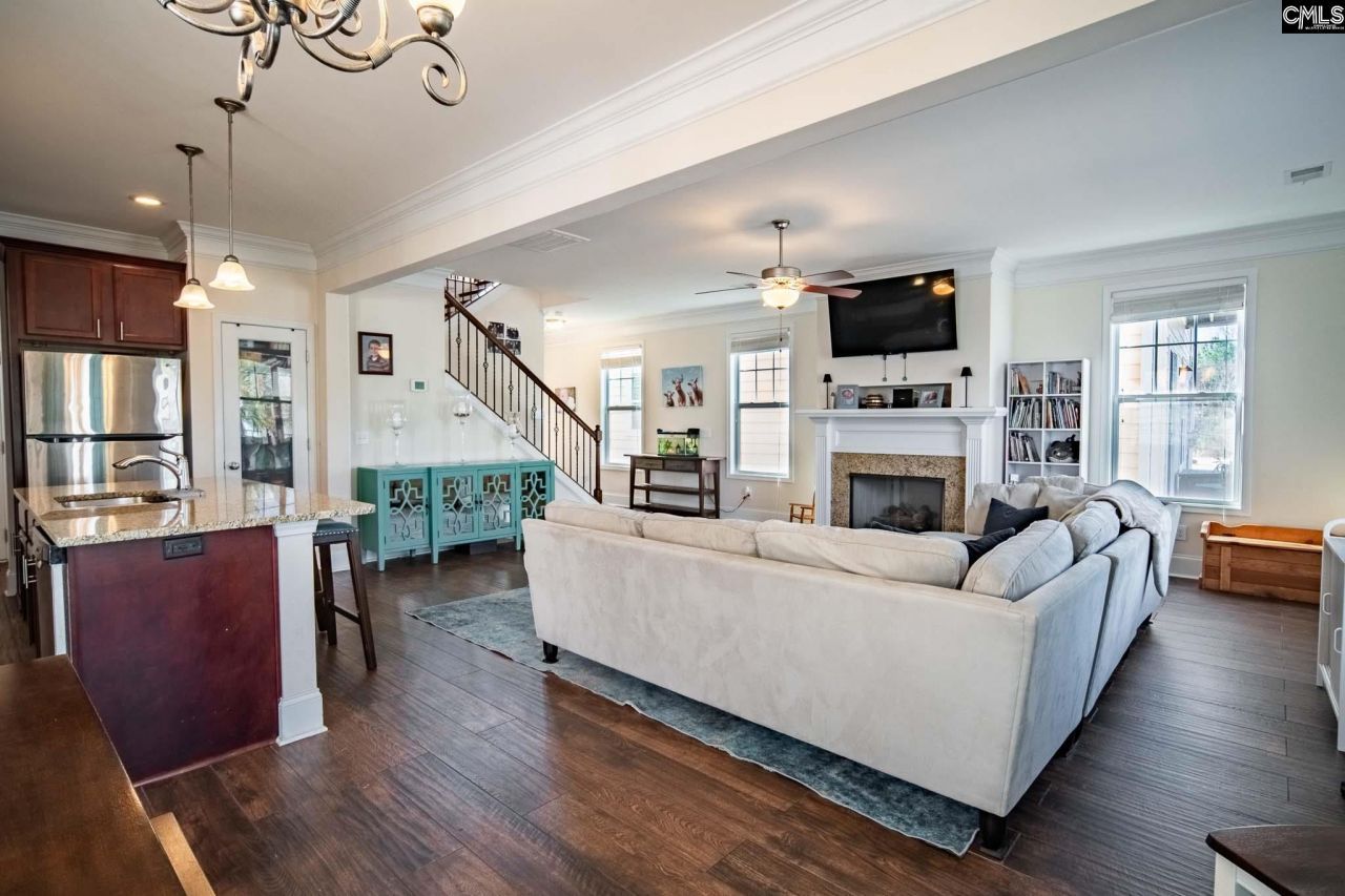 213 Sunset Point Drive Photo 10