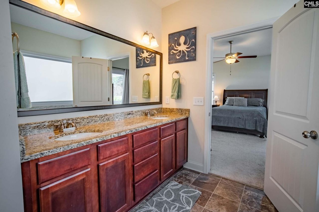 213 Sunset Point Drive Photo 18