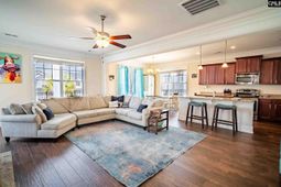 213 Sunset Point Drive photo 4