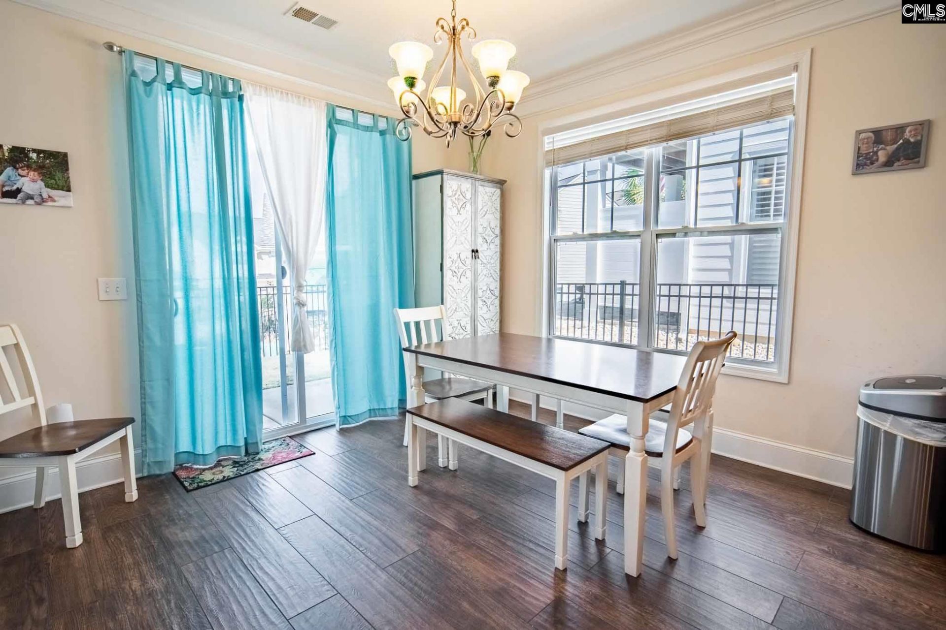 213 Sunset Point Drive Photo 5