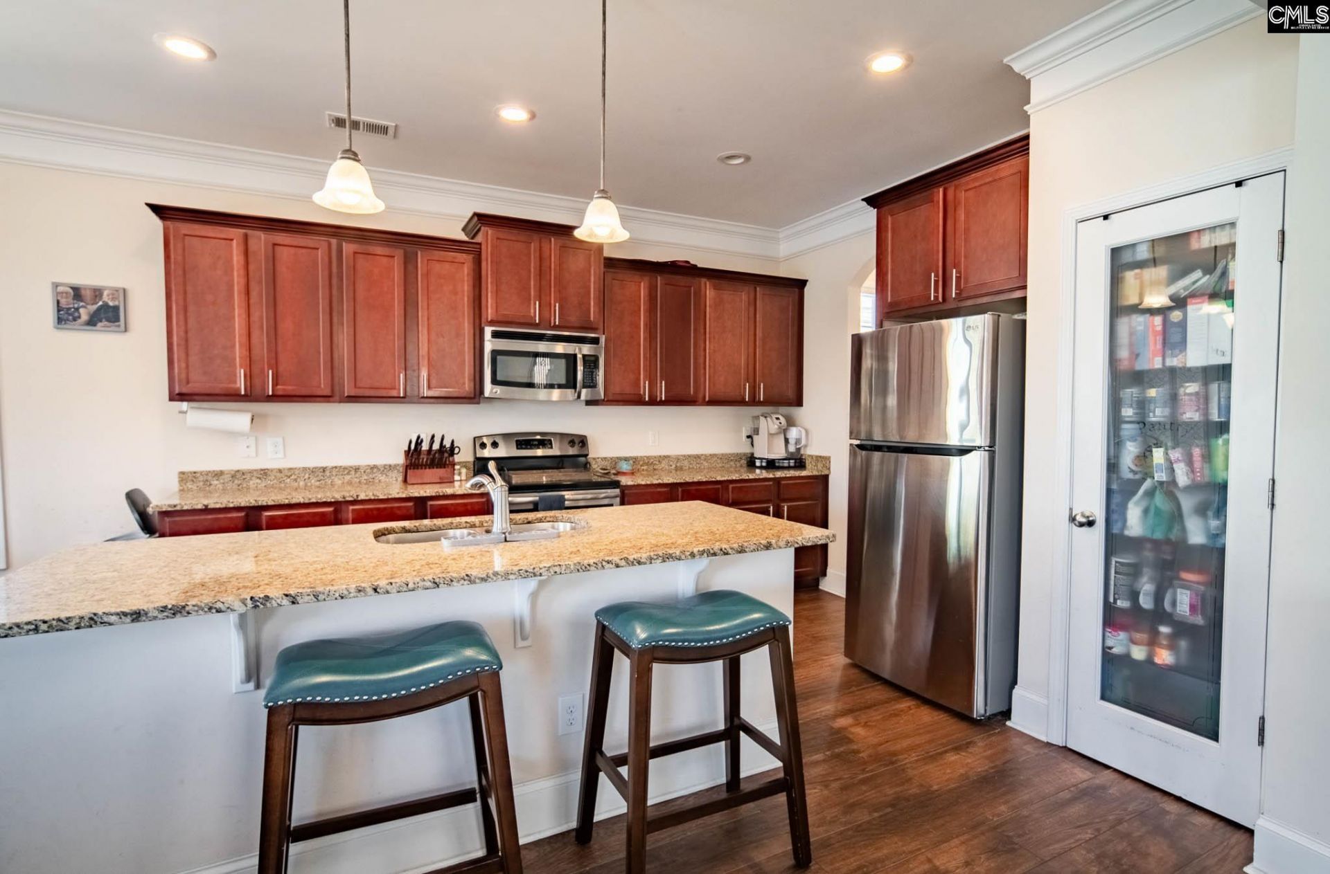 213 Sunset Point Drive Photo 6