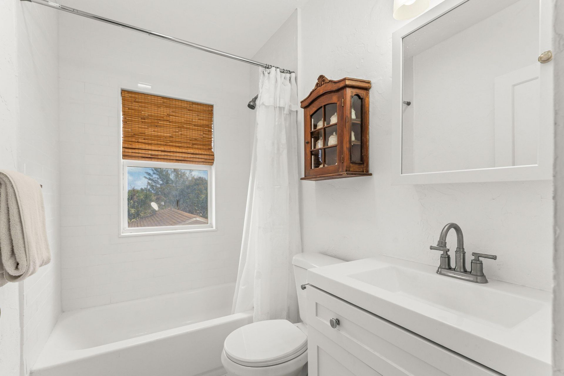 825 34th Street, West Palm Beach, FL 33407 Photo