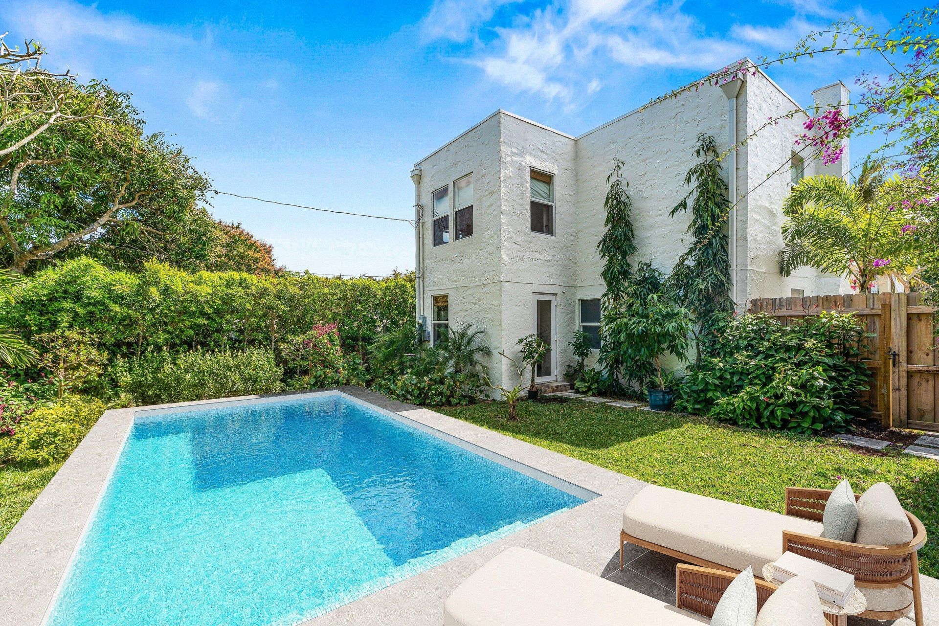 825 34th Street, West Palm Beach, FL 33407 Photo